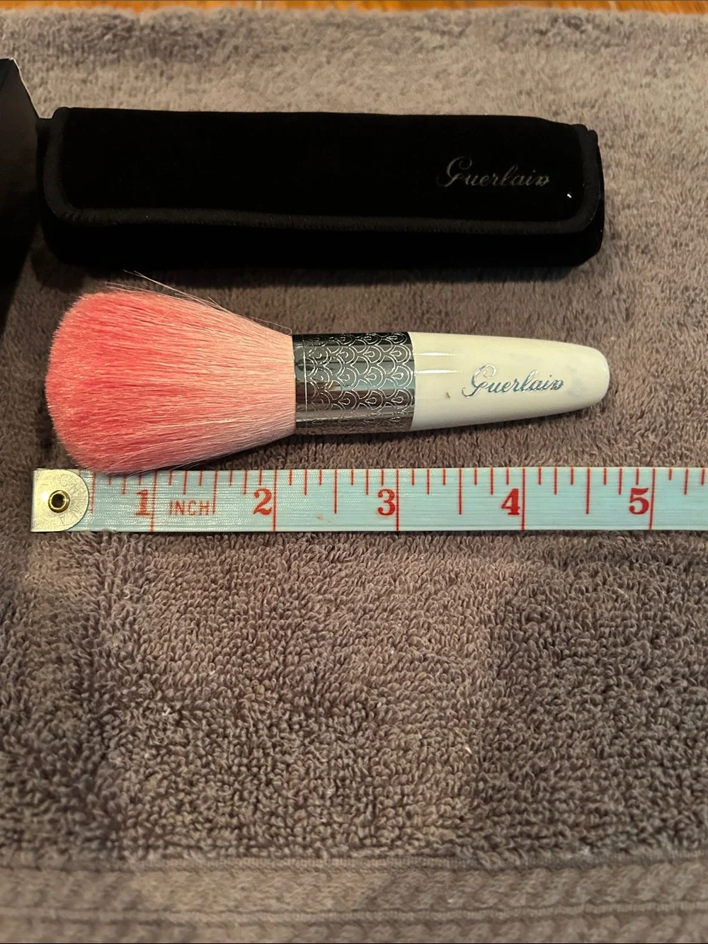 GUERLAIN meteorites pinceau